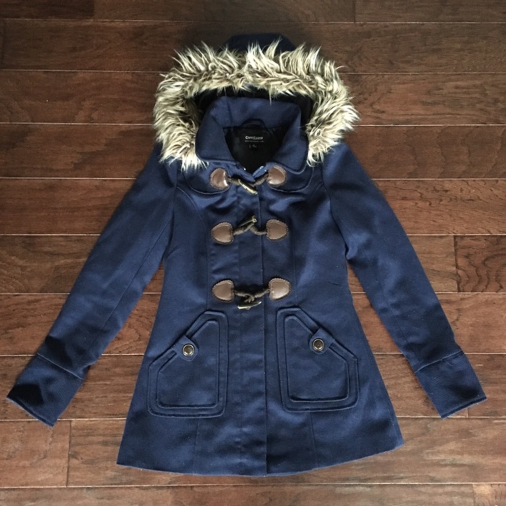 CoffeeShop coat with faux fur lined hood